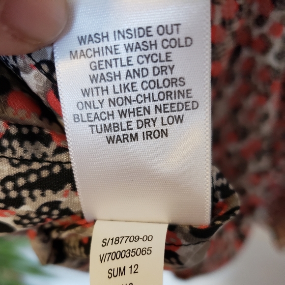 Banana Republic/Patterened Sleeveless Blouse - Picture 6 of 6